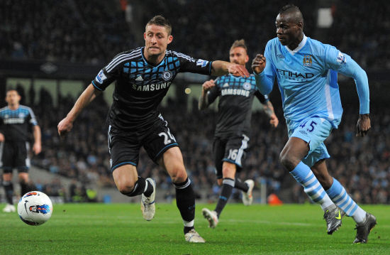 帮助队友再 帮助队友再